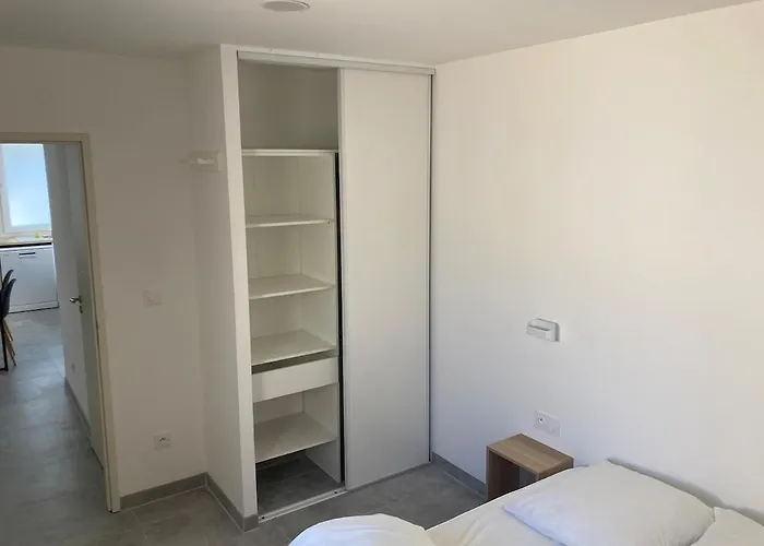 בית נופש Maison De *